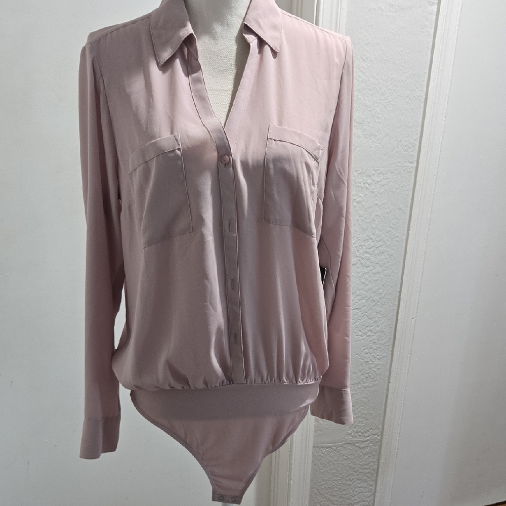 Express Blush Button-Down Bodysuit